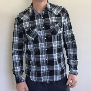Aeropostale Men’s Plaid Shirt - modeled by my man!